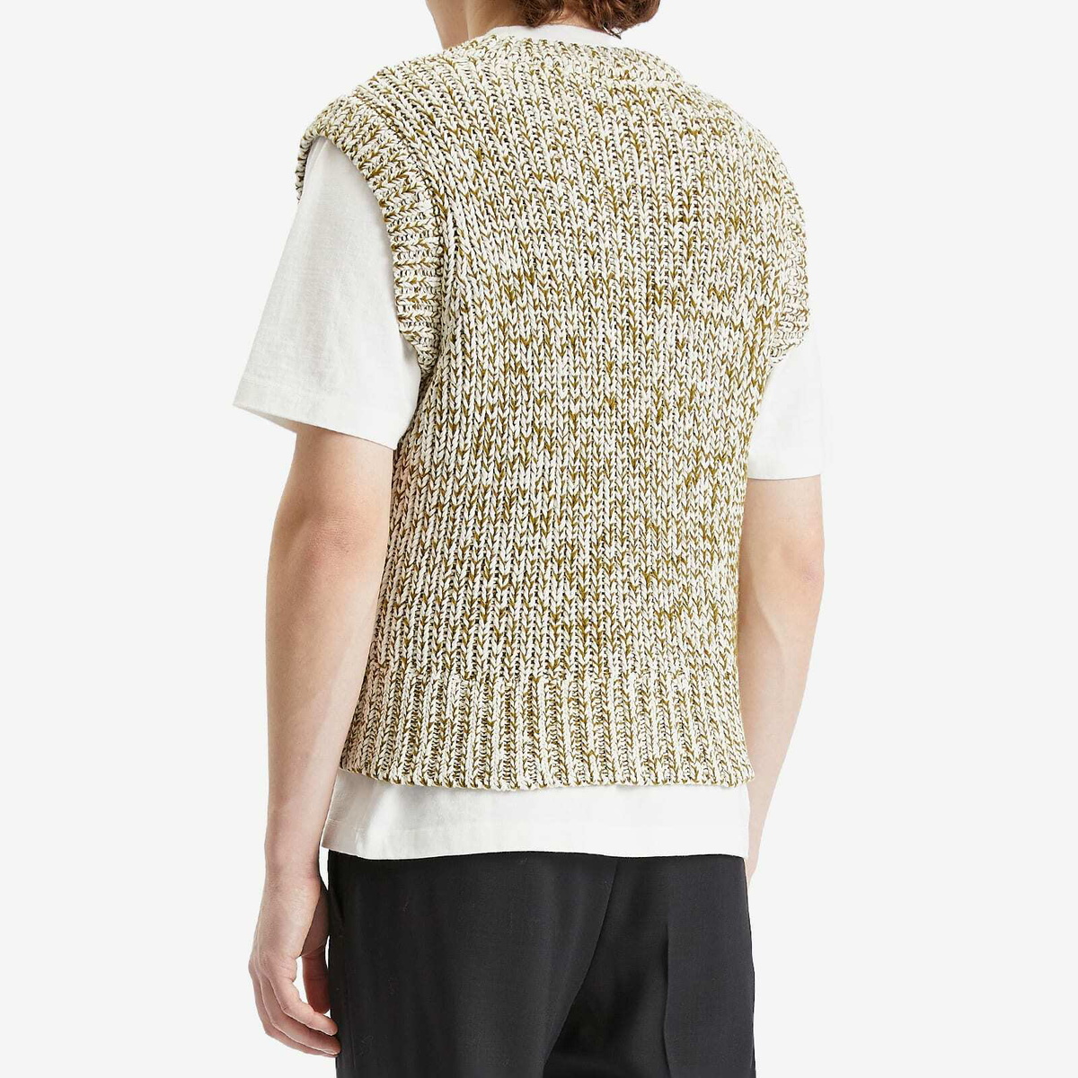 AMI Paris Men's Sleeveless V Neck Sweater in White Cream/Lichen