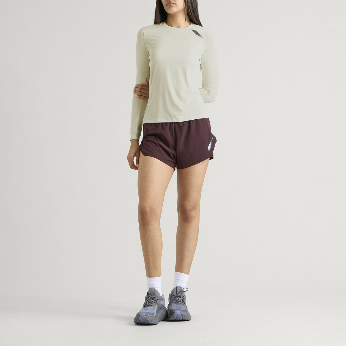 SOAR Women's Long Sleeve Tech T-shirt in Cream