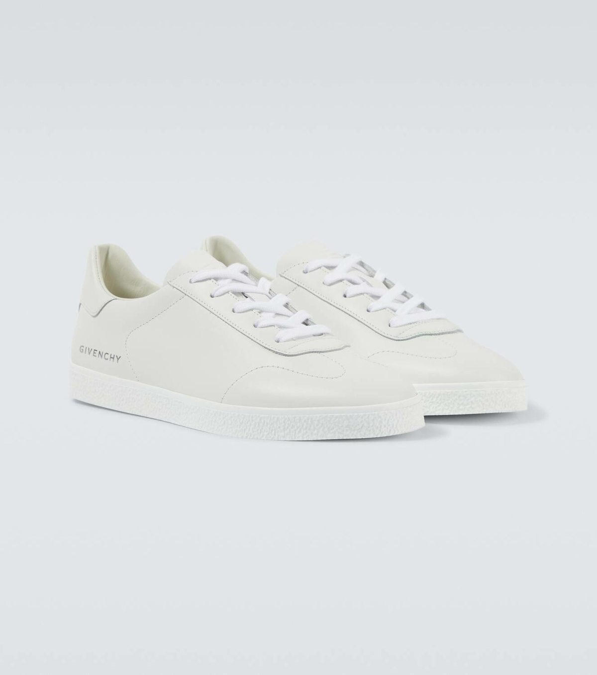 【GIVENCHY】TOWN SNEAKERS Givenchy Town Leather Low-top Sneakers | italist