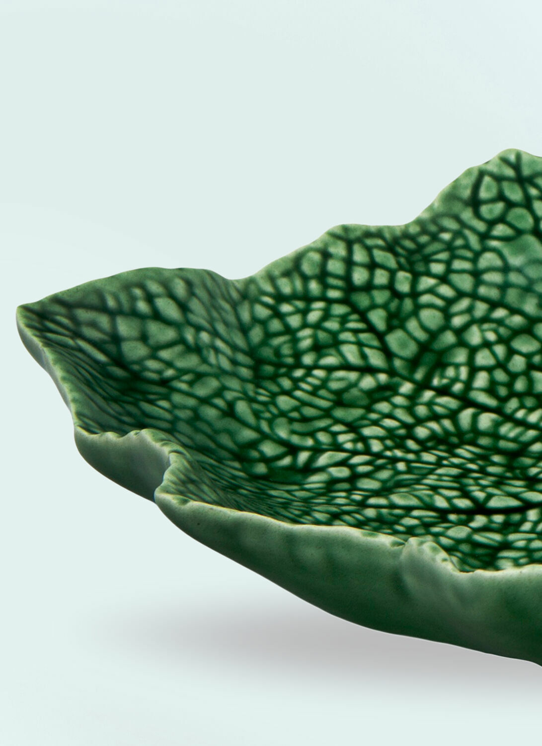 Bordallo Pinheiro Cinerária Double Leaf Bowl