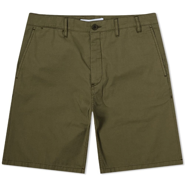 Photo: Norse Projects Men's Aros Light Twill Short in Ivy Green