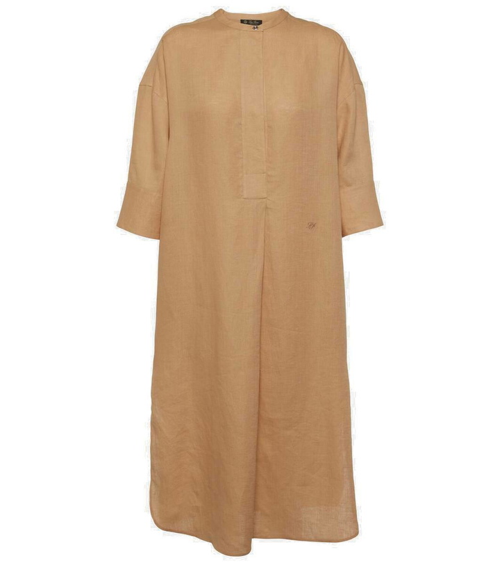 Photo: Loro Piana Linen kaftan