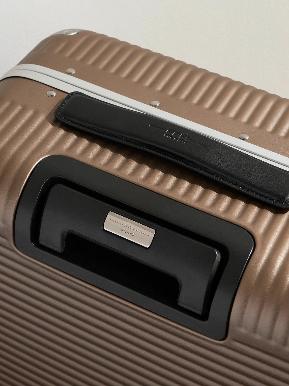FPM Milano - Bank Light 55cm Leather-Trimmed Makrolon® Polycarbonate Spinner Suitcase
