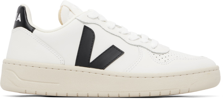 Photo: VEJA White & Black V-10 Leather Sneakers