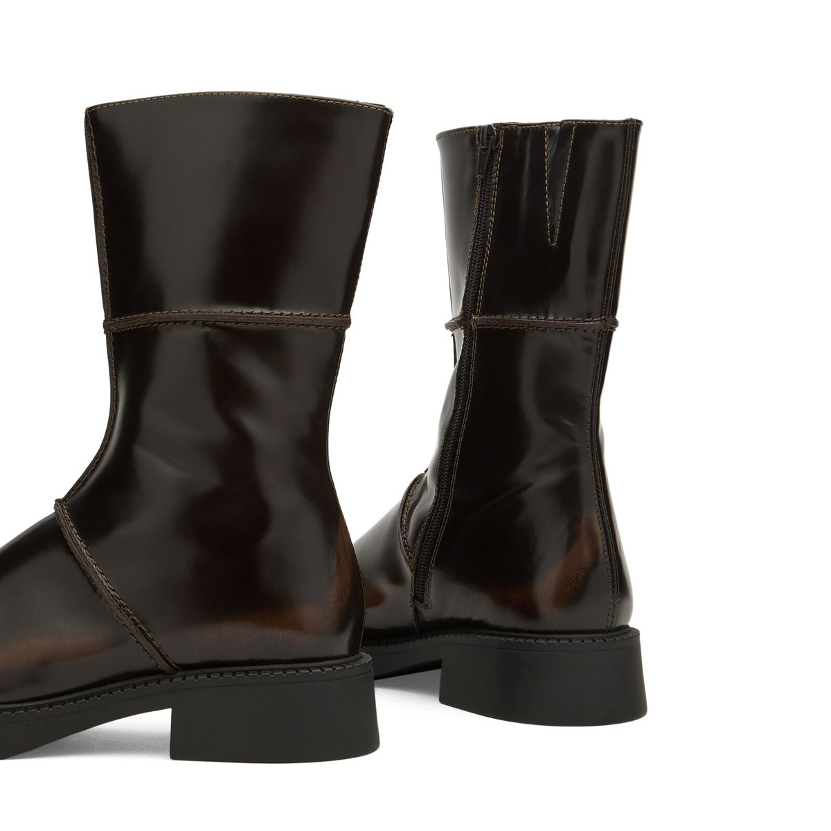 MIISTA Women's Dahlia Boots in Brown