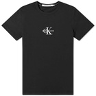 Calvin Klein Men's New Iconic Essential T-Shirt in Black