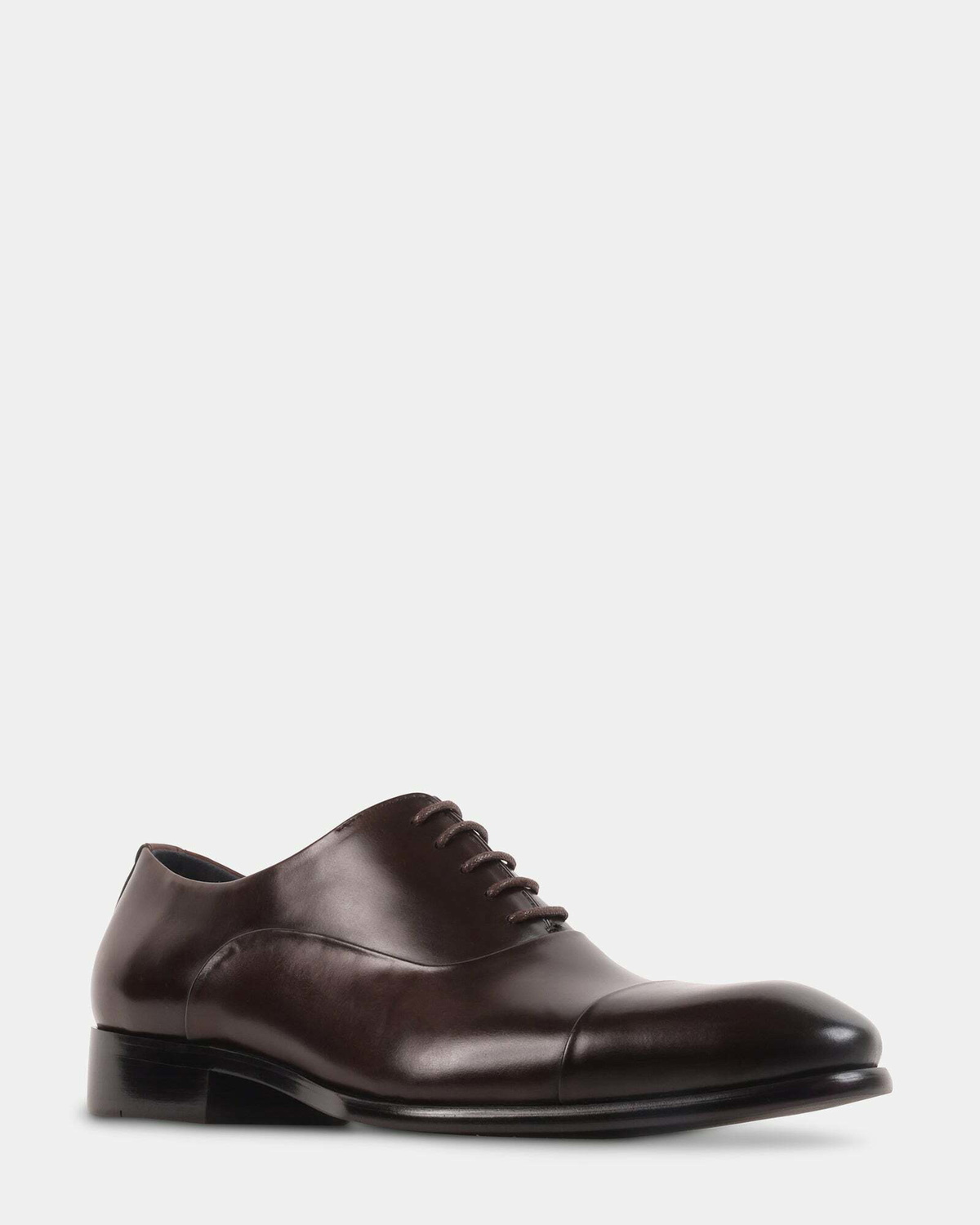 Steve Madden Moriatti Dress Shoes in Brown