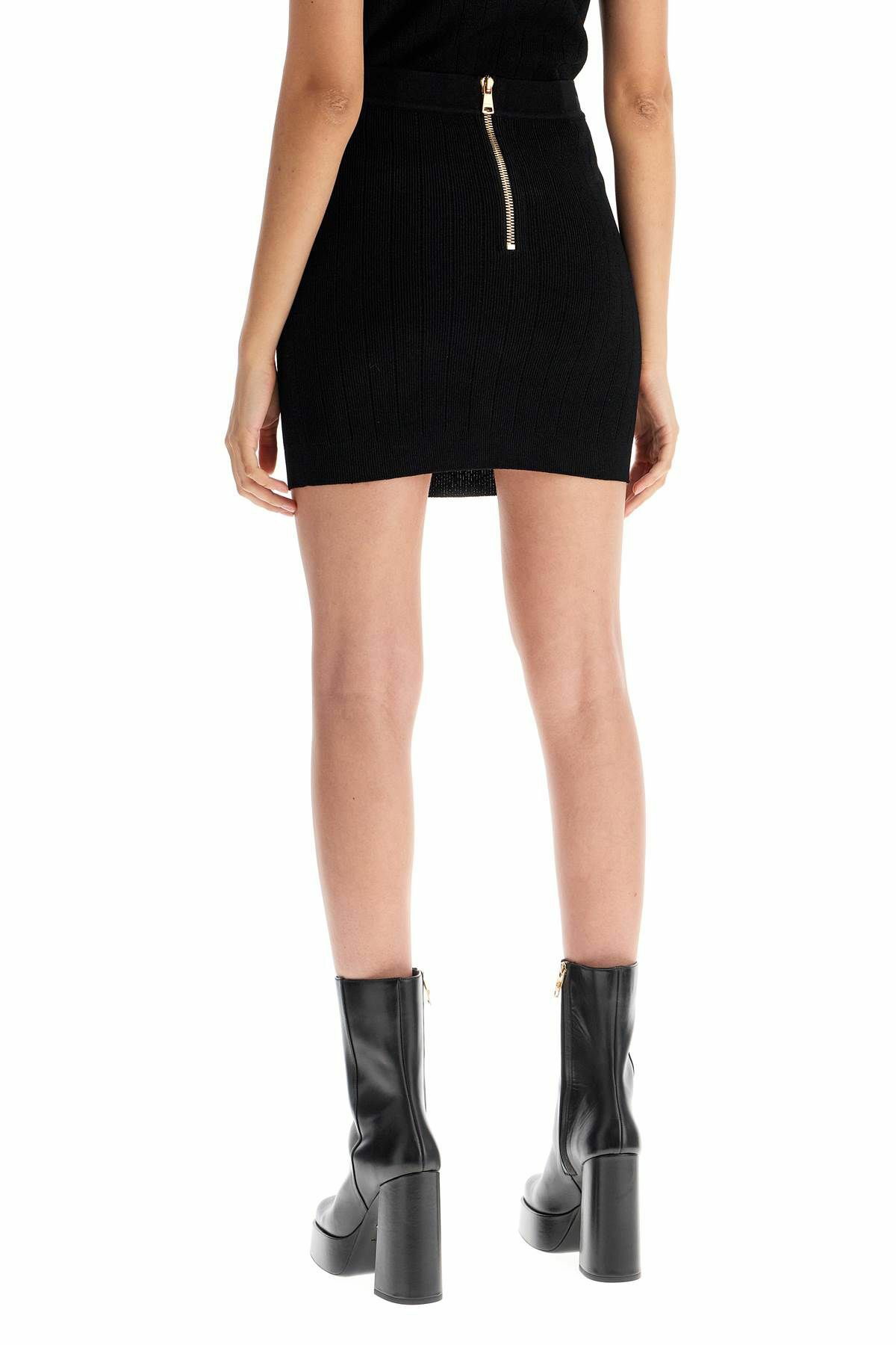 【送料&関税込】Balmain Knit Mini Skirt With Embossed Button BALMAIN knitted mini skirt with embossed buttons Black Balmain