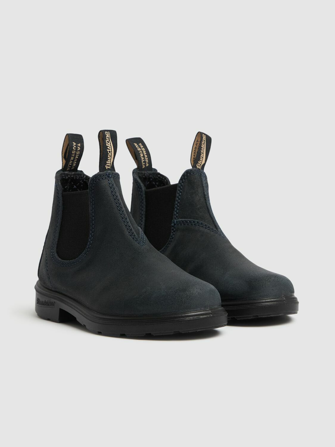 BLUNDSTONE Suede Chelsea Boots