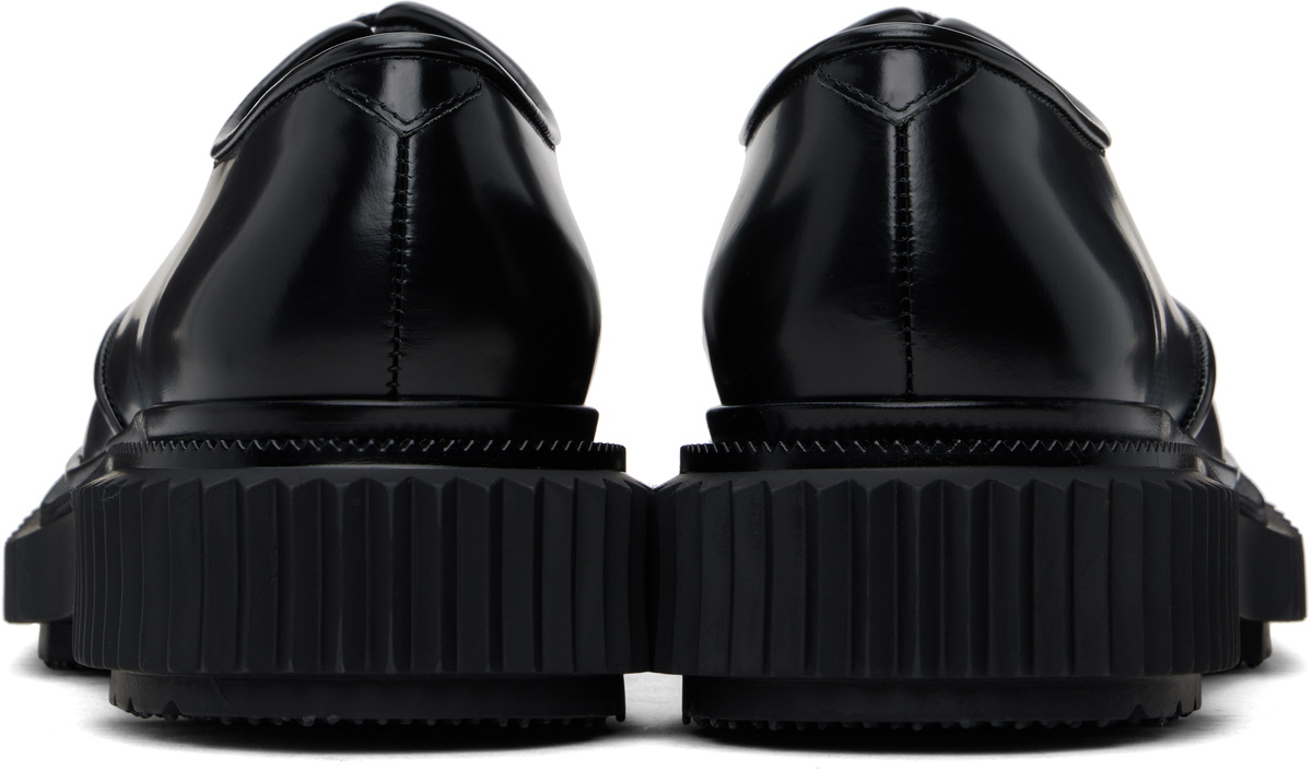 Adieu Black Type 190 Derbys