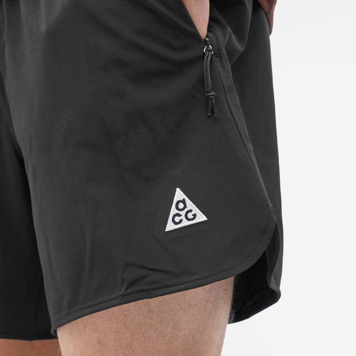 Nike Men's ACG Sands Shorts in Black/Summit White Nike