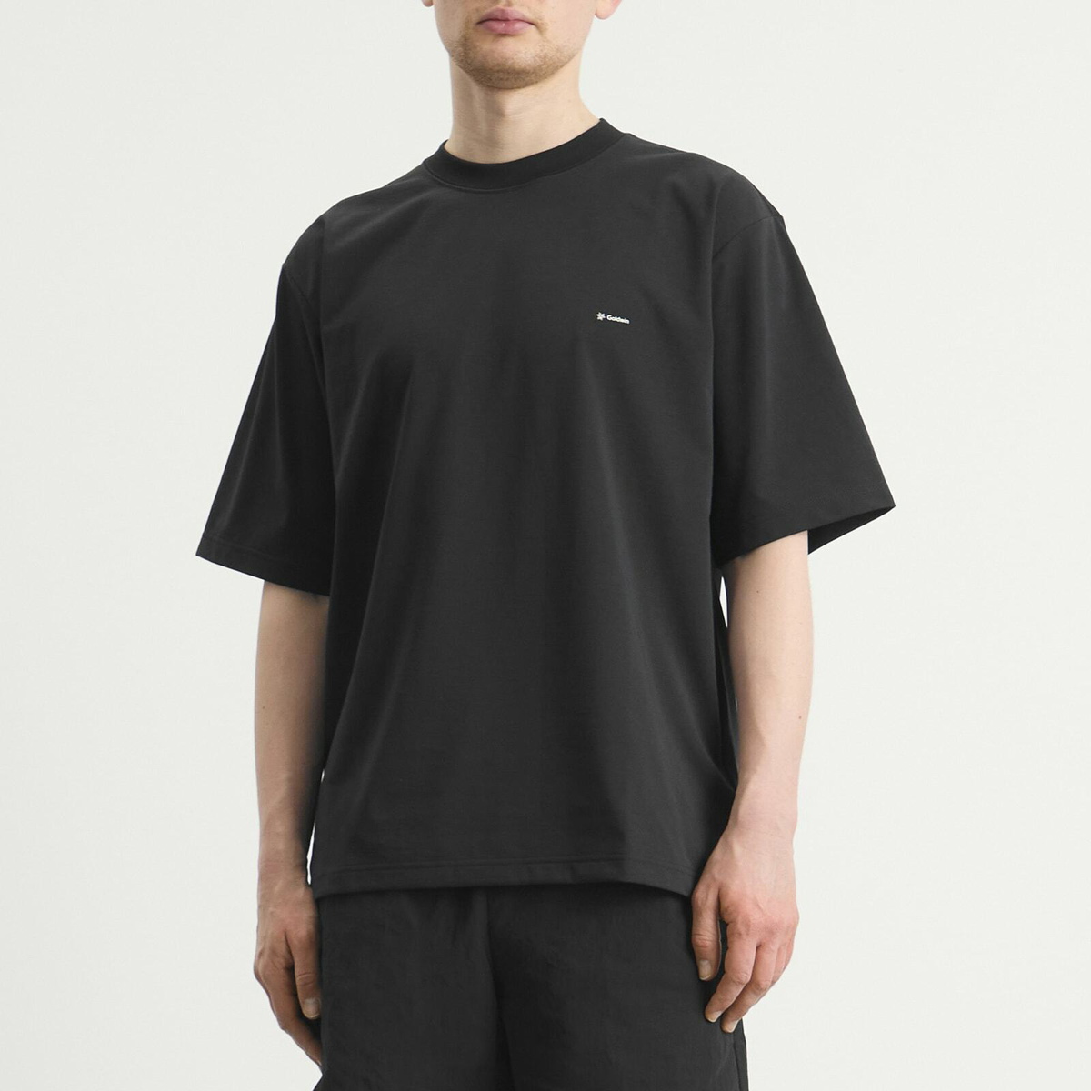 Goldwin Men's Graphic T-Shirt in Black
