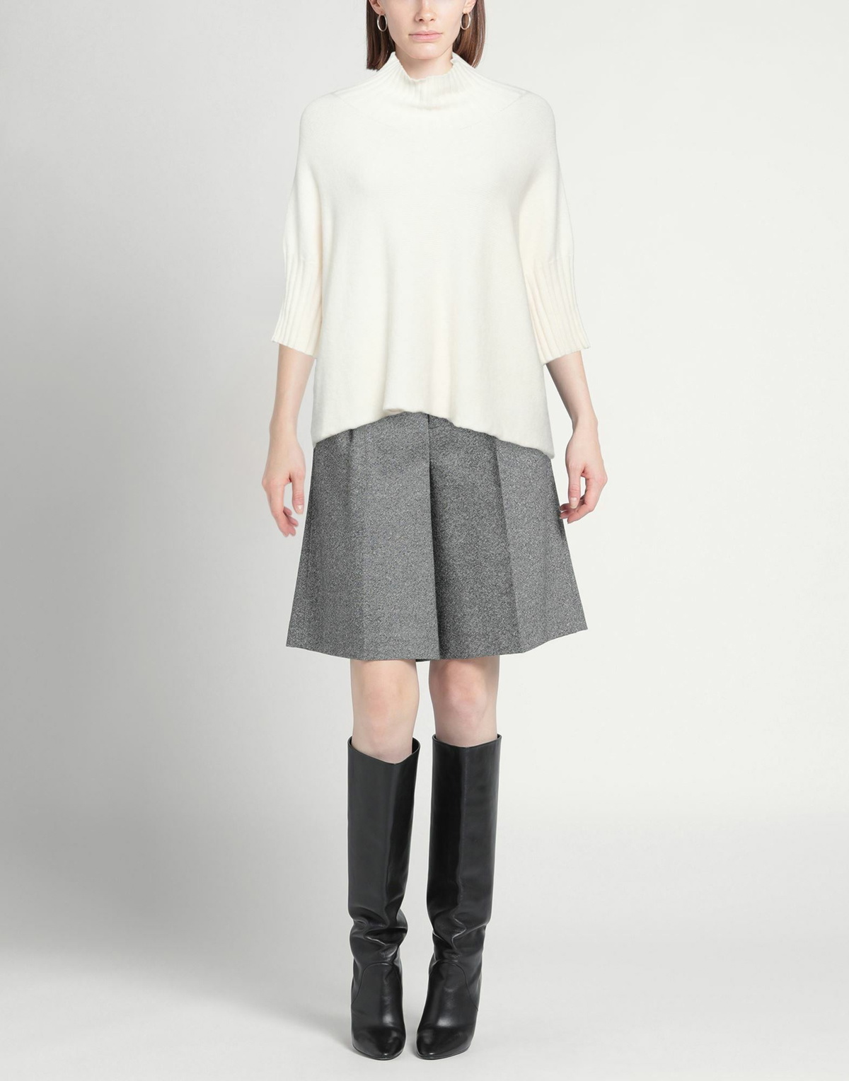 Manila Grace Womens Turtleneck in White
