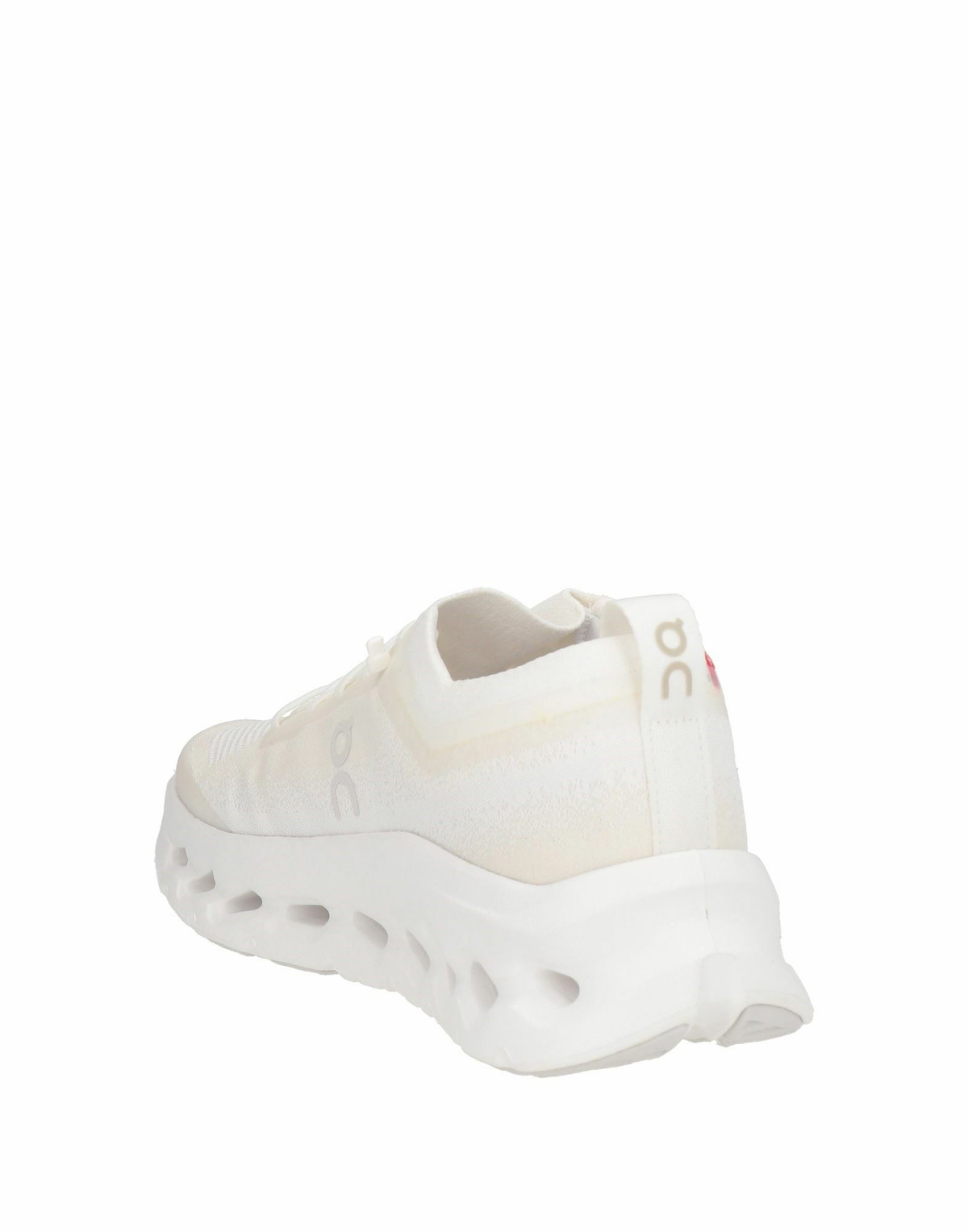 On Cloudtilt Moon Womens Sneakers in White