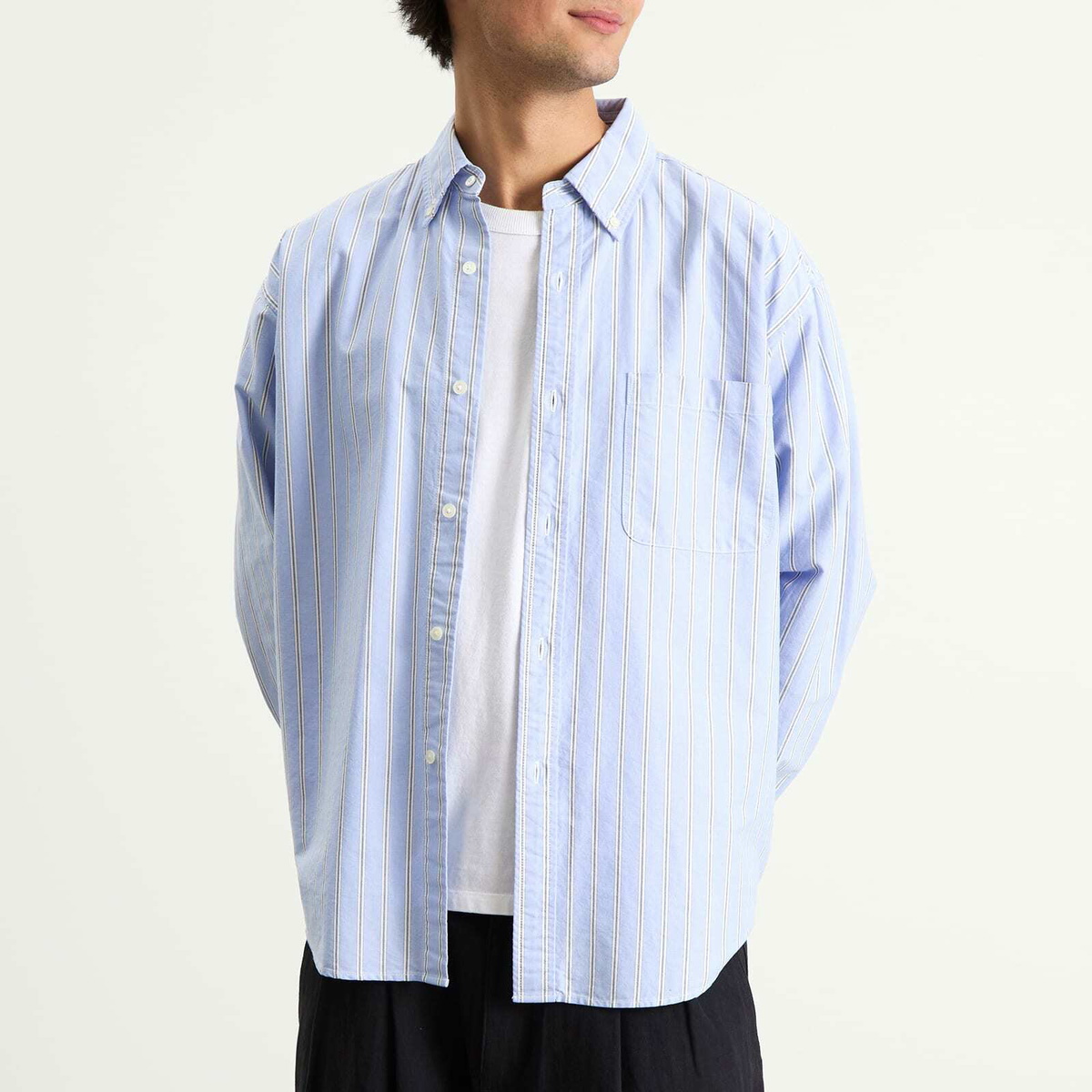 BEAMS Men's Heavy Oxford Button Down Shirt in Sax Stripe