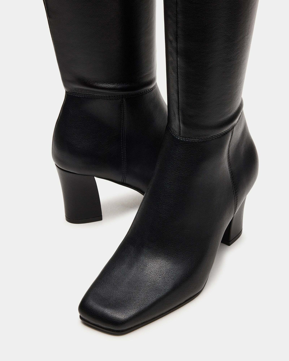 Steve Madden Elliot Boots in Black
