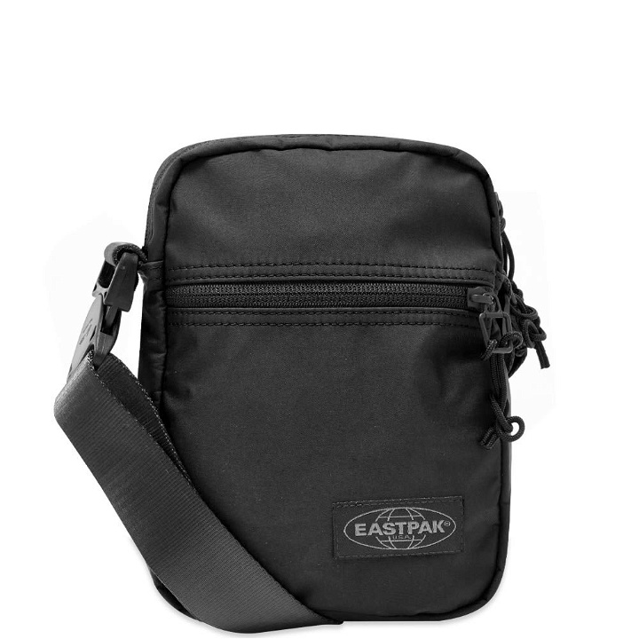 Photo: Eastpak The One Pouch