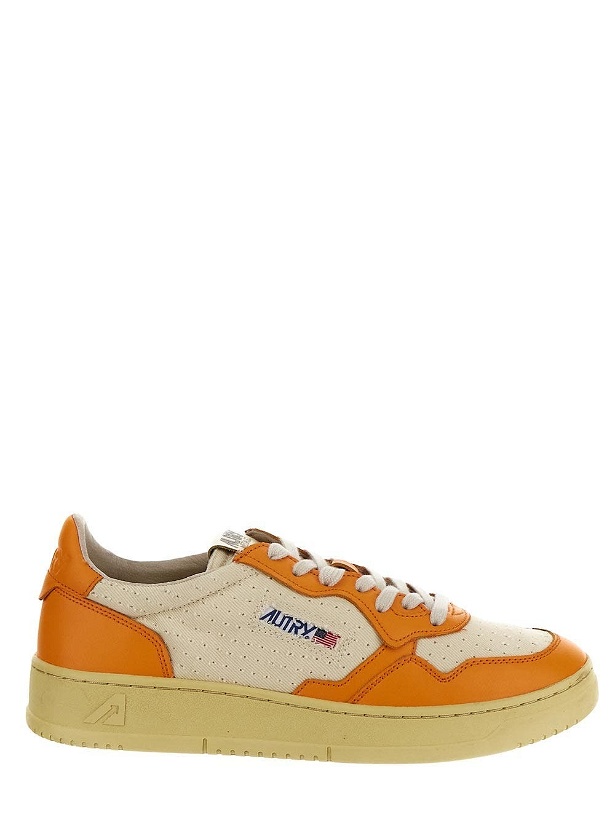 Photo: Autry Low Man Sneakers