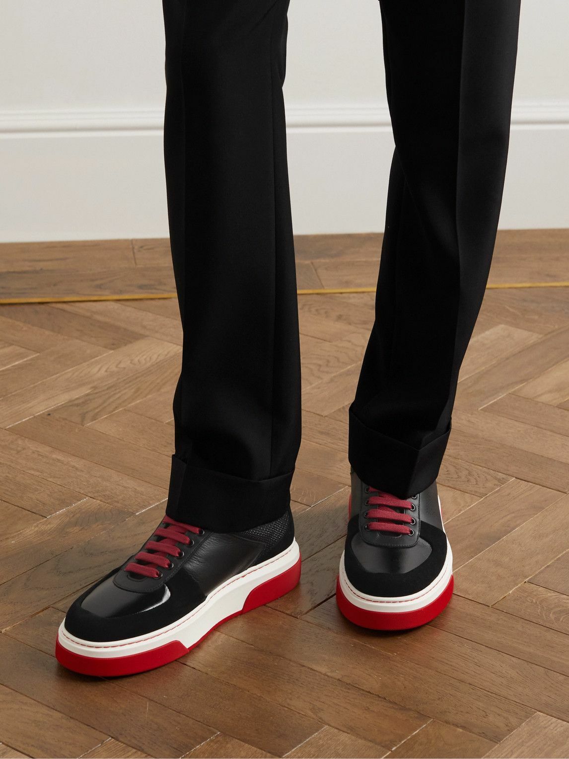 スニーカー SALVATORE FERRAGAMO Black Leather Cassina Sneakers Salvatore Ferragamo - Cassina Suede-Trimmed Leather Sneakers