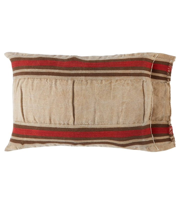 Photo: The House of Lyria Clematis linen and cotton cushion