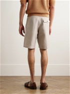 De Bonne Facture - Straight-Leg Pleated Belgian Linen Bermuda Shorts - Neutrals