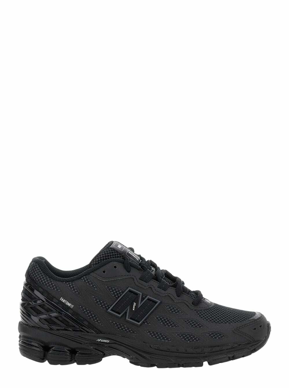 New Balance MT10 in Black | SVD USA