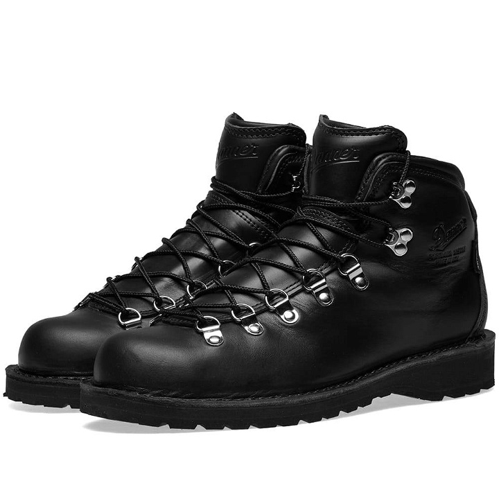 Photo: Danner Mountain Pass Boot Black Glace