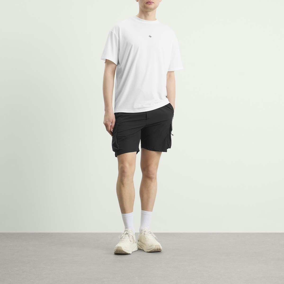 Represent Men's 247 Dna Short in Jet Black
