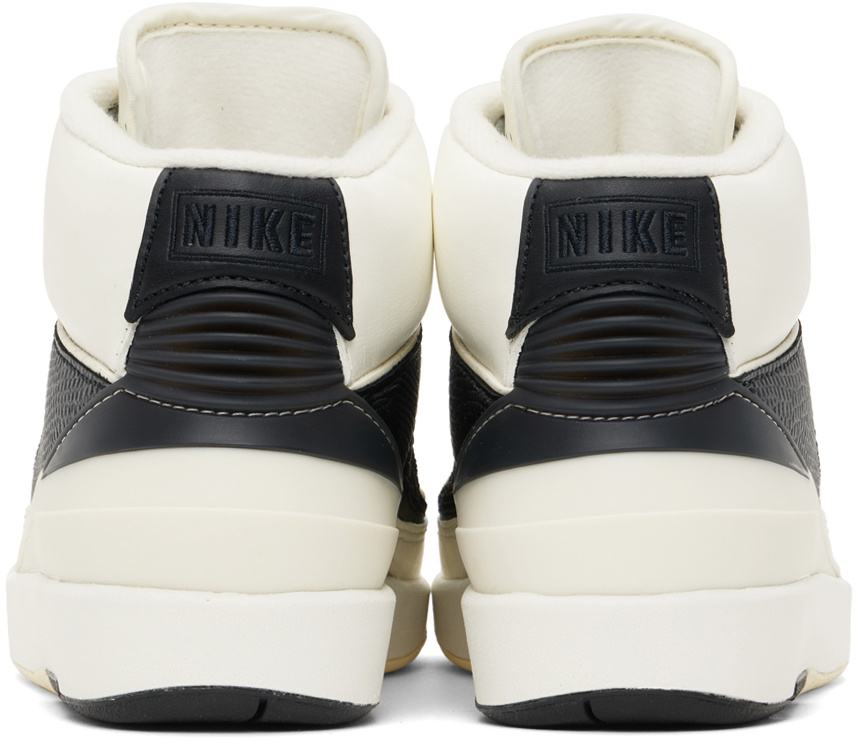 Nike Jordan Off-White & Black Air Jordan 2 Retro Sneakers