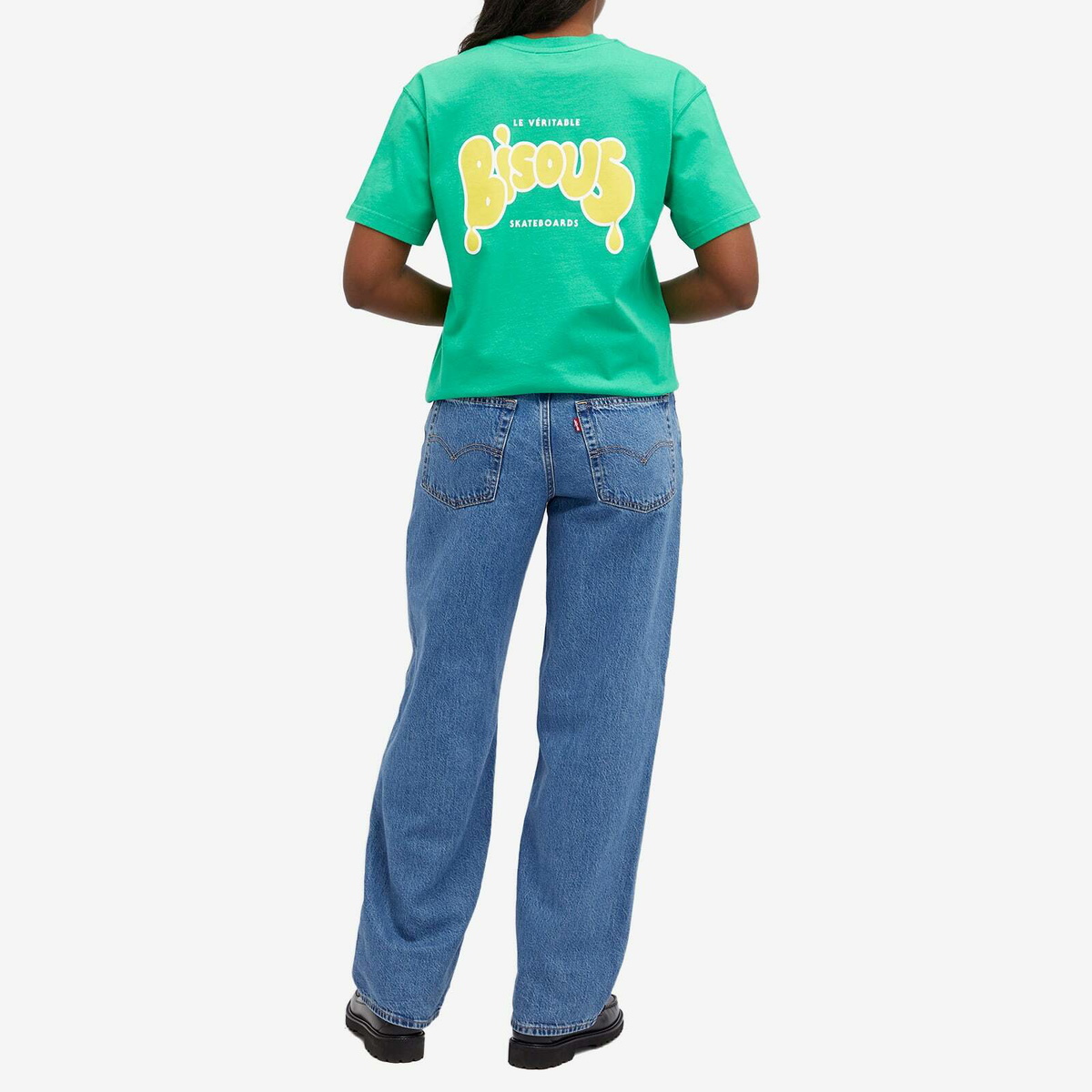 Bisous Skateboards Women's Veritable T-Shirt in Kelly Green