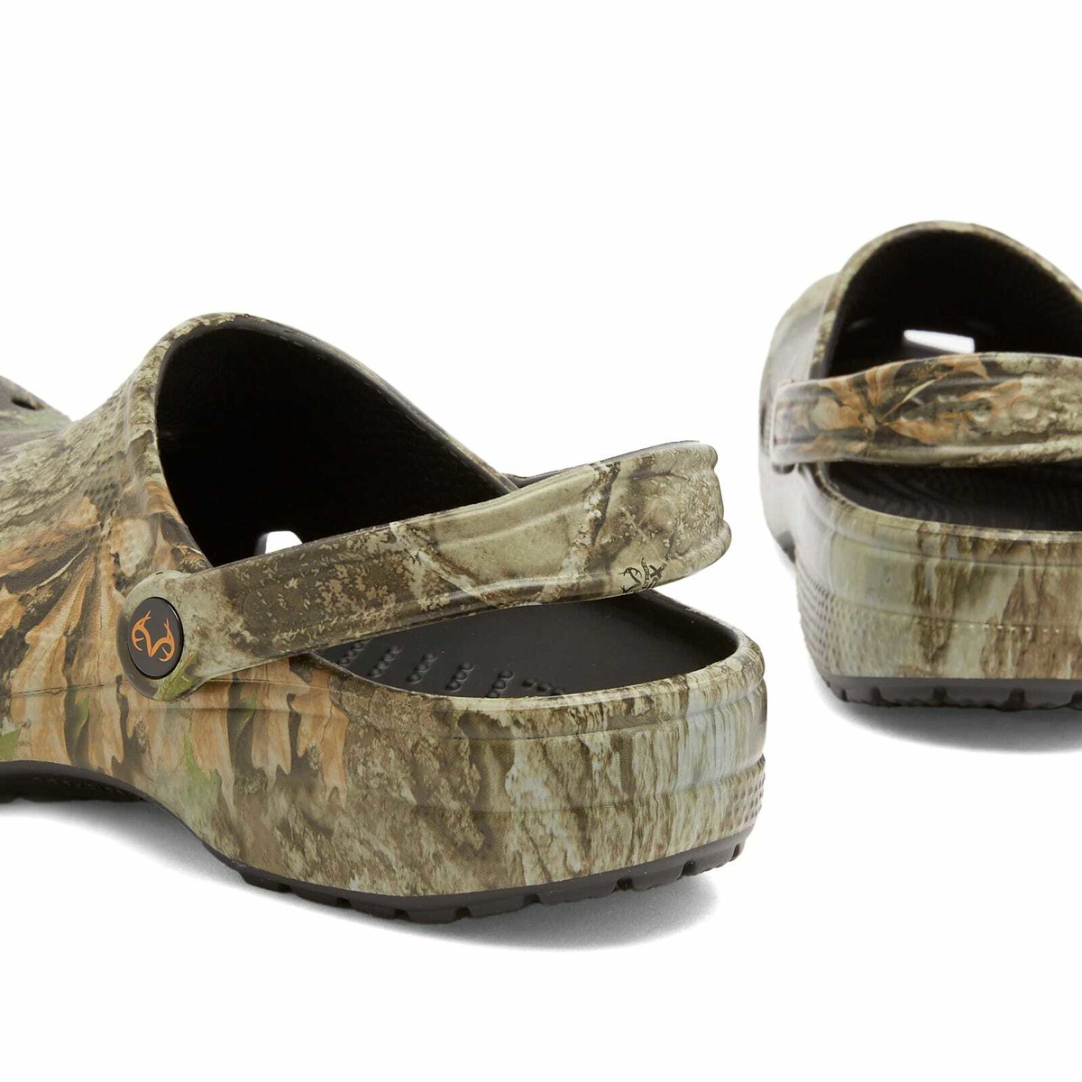 Crocs Men's Realtree Camo Classic Clog in Multi