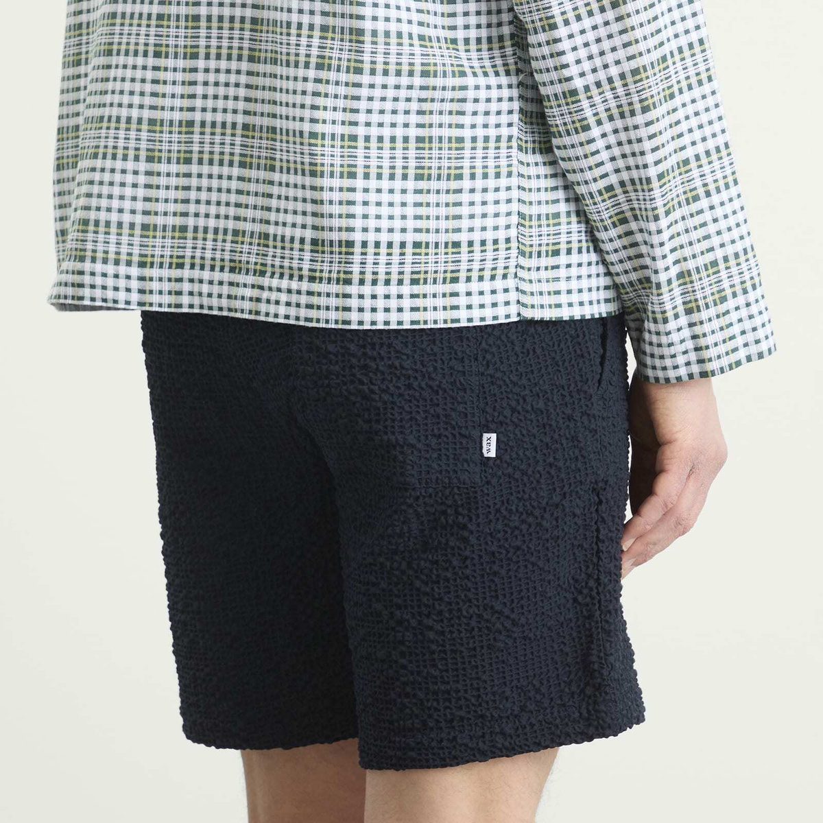 Wax London Men's Kurt Jumbo Seersucker Shorts in Dark Navy