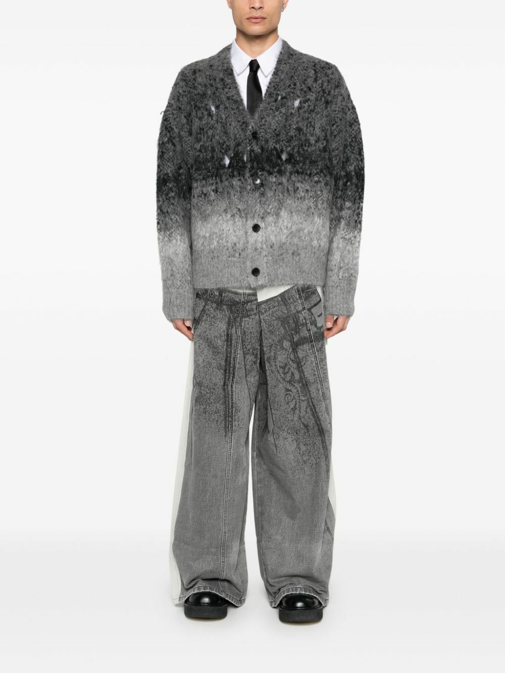 m*e様 FENG CHEN WANG DISTRESSED KNIT SWEA m*e様 FENG CHEN WANG DISTRESSED KNIT SWEA FENG CHEN WANG