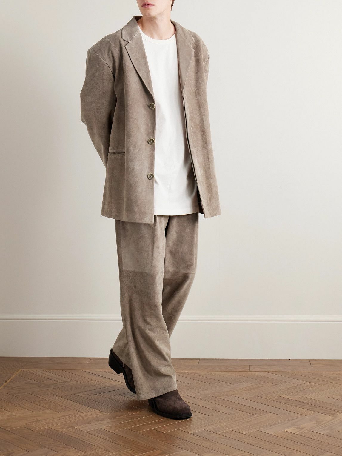 Entire Studios - Oversized Suede Blazer - Brown