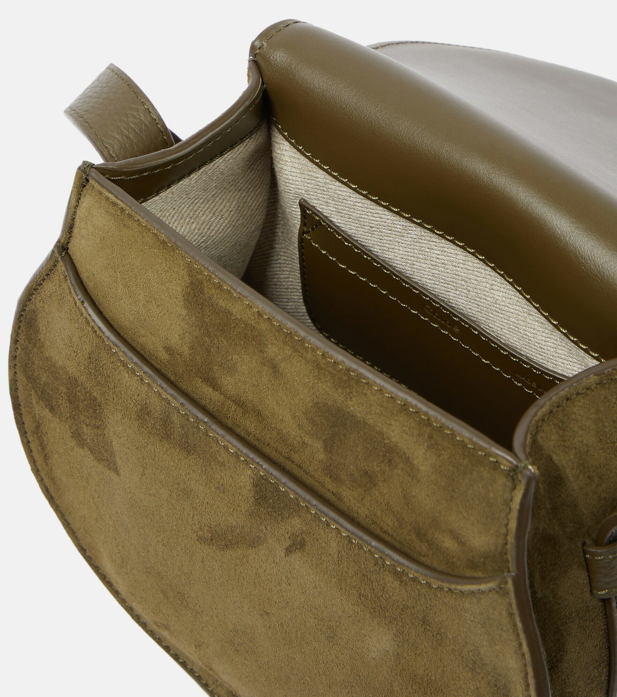 ショルダーバッグ・ポシェット CHLOE SADDLE MARCIE CROSSBODY BAG IN SUEDE Chloe Marcie Flap Saddle Crossbody Bag in Suede | Neiman Marcus
