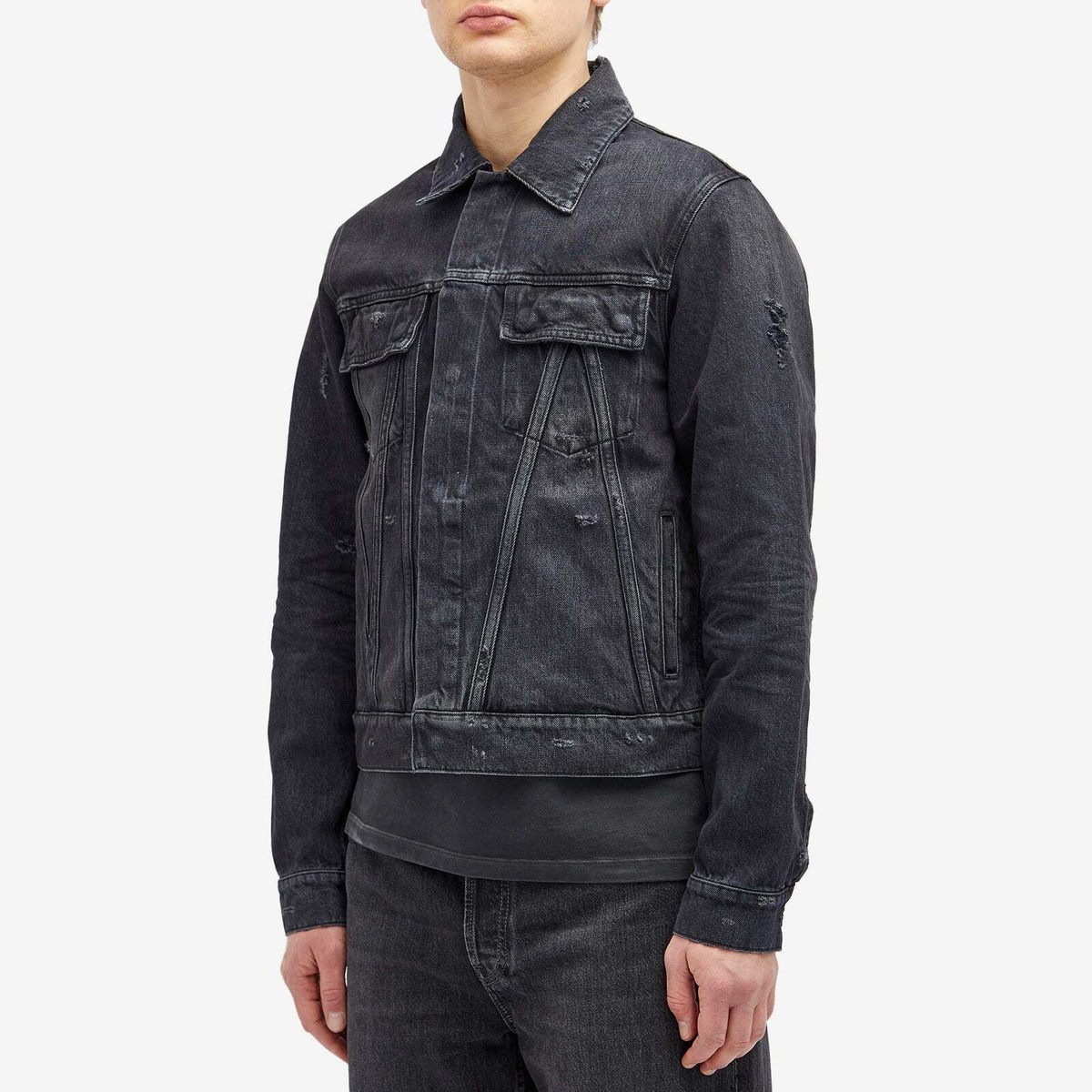 AMIRI Men's Ma Trucker Jacket in Vintage Black Amiri