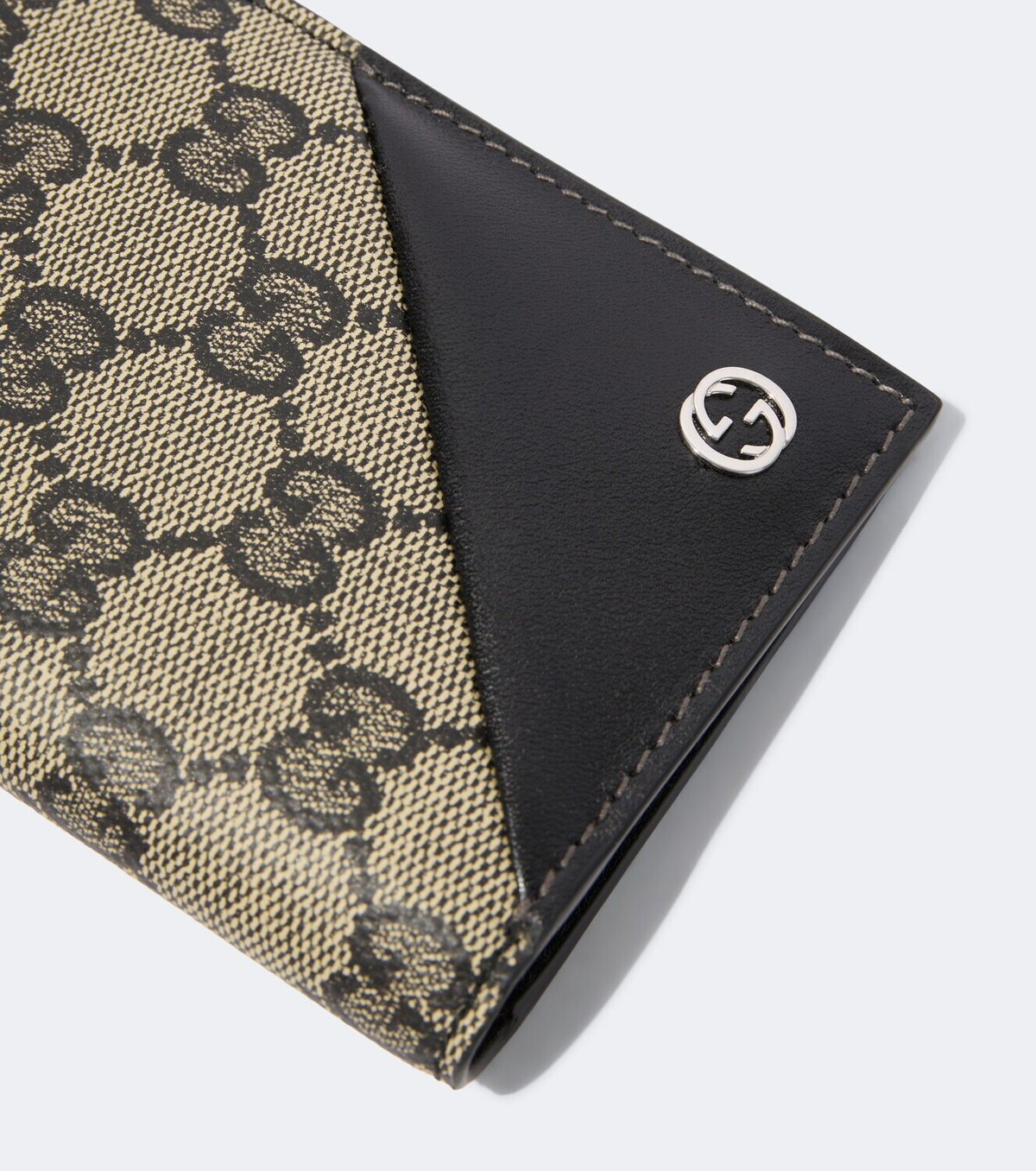 Gucci Interlocking G GG canvas bifold wallet