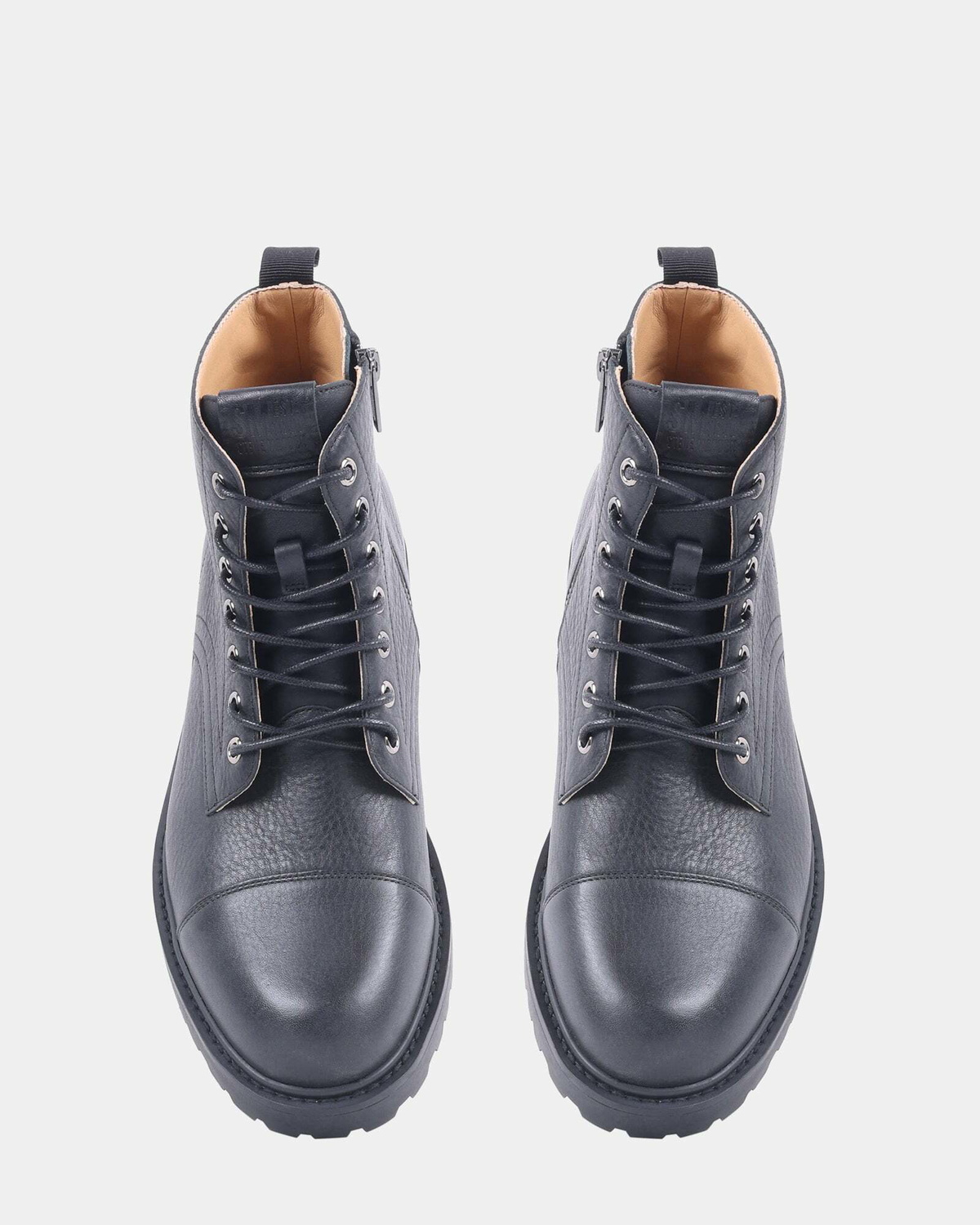 Steve Madden Uggo Boots in Black