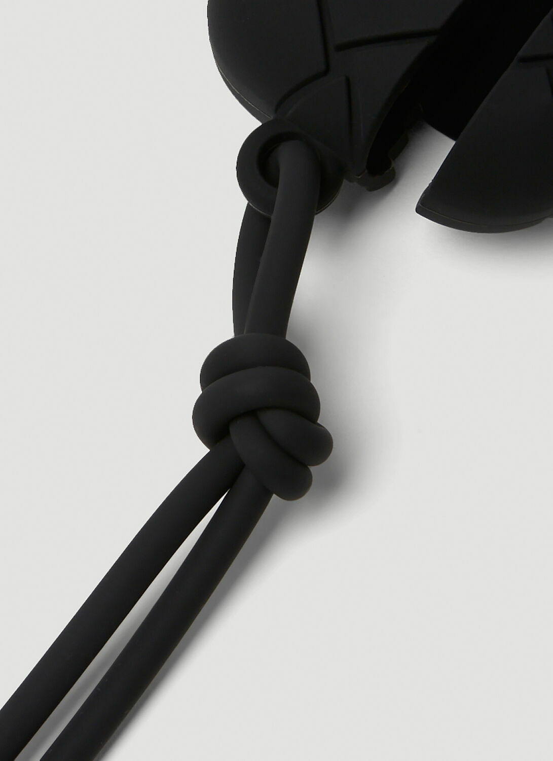 Bottega Veneta Intreccio Airpods Pro Case