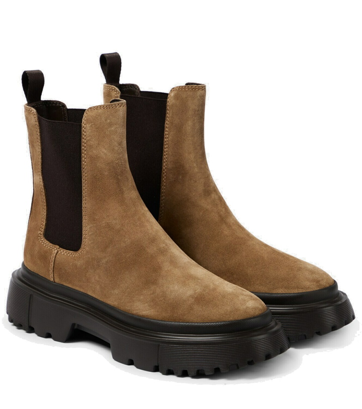 Photo: Hogan H619 suede Chelsea boots