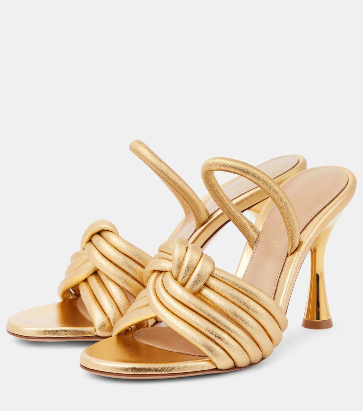 【関税込み】Gianvito Rossi ゴールド Ottavia ヒールサンダル Ottavia metallic leather slides in gold - Gianvito Rossi