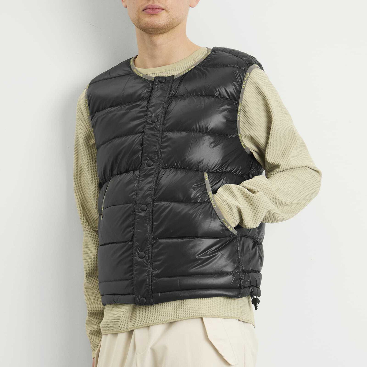 KA_YO_Prototype Men's Lightweight Down Vest in Black