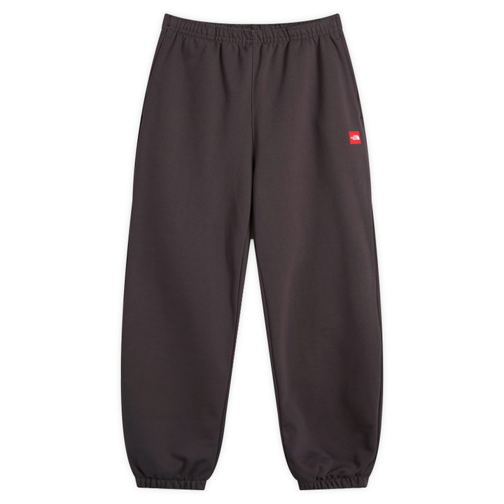 Photo: The North Face Men's Redbox Sweatpants in Obsidian