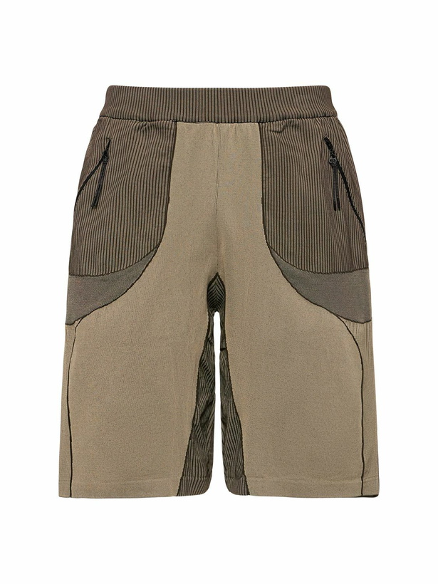 Photo: J.L-A.L Gelder Knitted Shorts