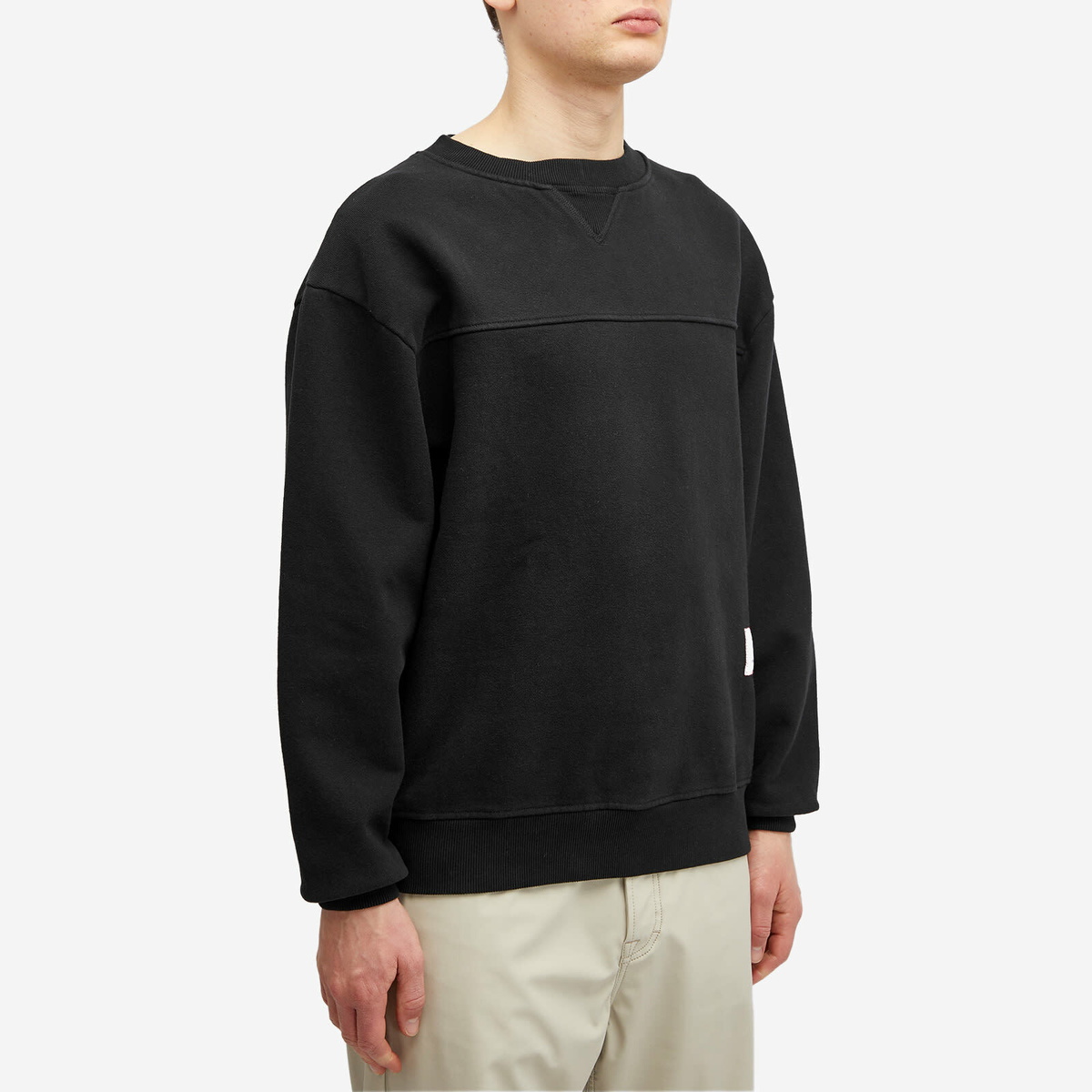 Bram's Fruit Men's Atelier Crew Sweat in Black