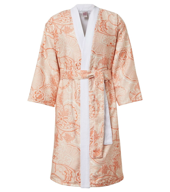 Photo: Etro Paisley cotton bathrobe