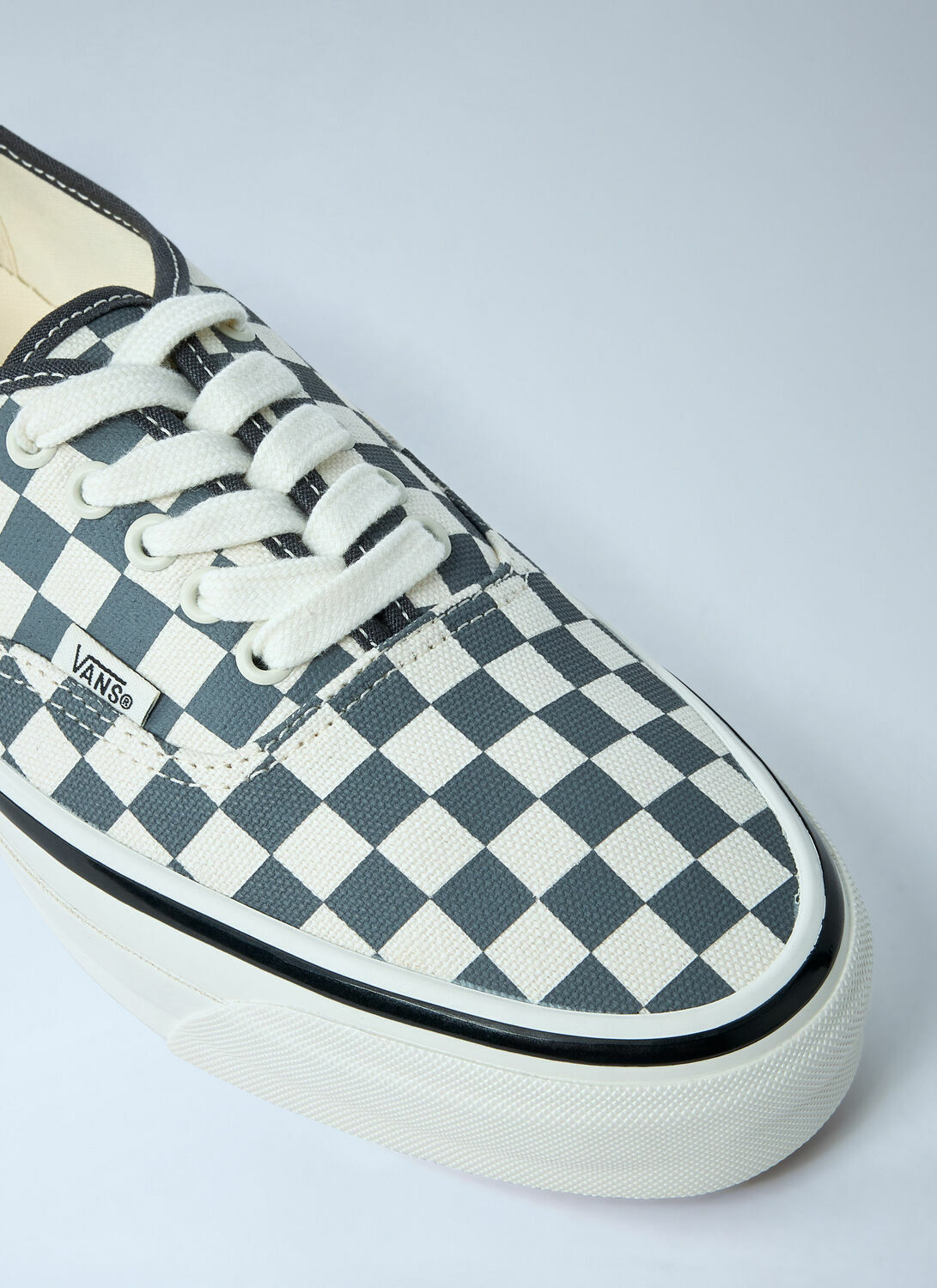 Vans LX Authentic 44 Sneakers