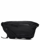 Db Journey Roamer Pro Sling Bag - 6L in Black Out 