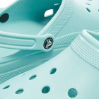 Crocs Classic Clog in Pure Water