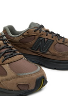 New Balance 2010 Panelled Mesh Sneakers Brown